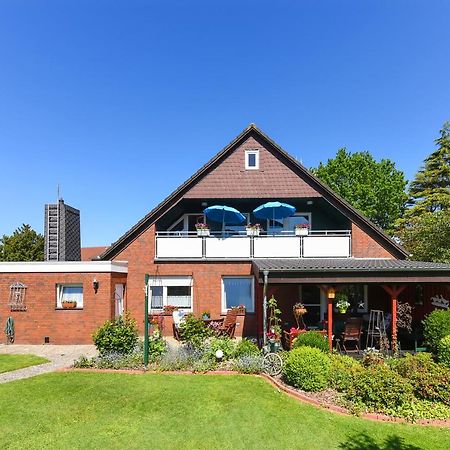Ferienwohnung Haus Heimathafen Эзенс Экстерьер фото