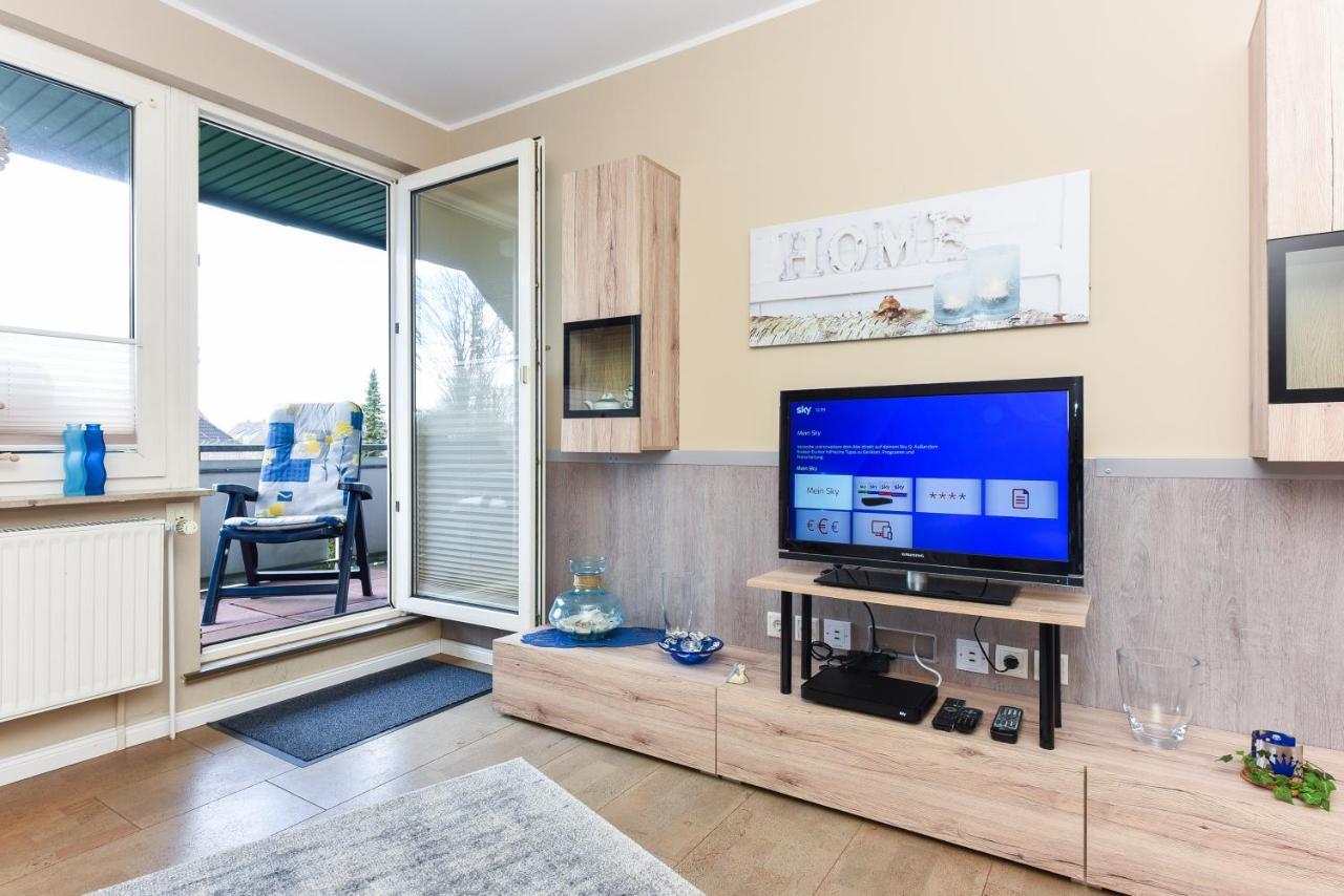 Ferienwohnung Haus Heimathafen Эзенс Экстерьер фото