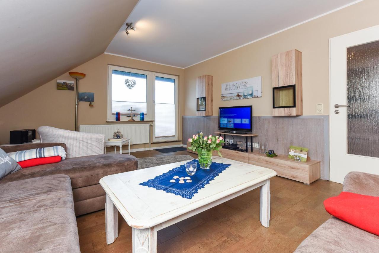 Ferienwohnung Haus Heimathafen Эзенс Экстерьер фото