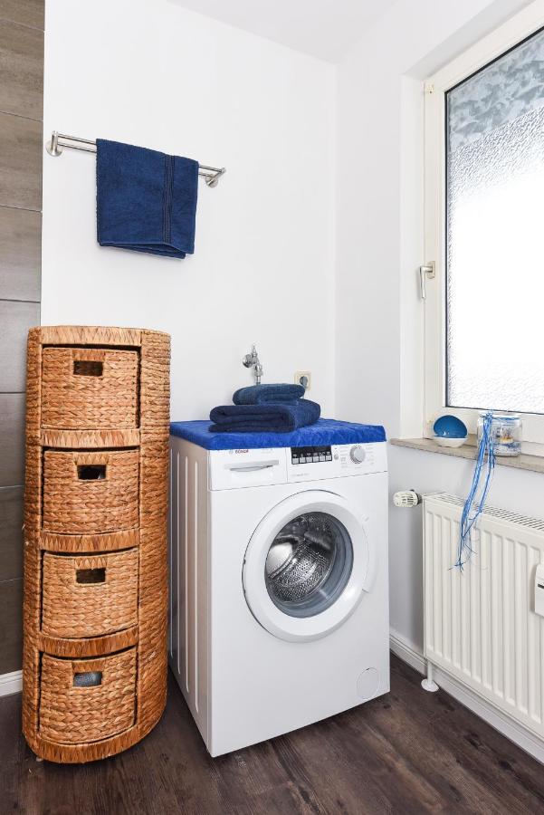 Ferienwohnung Haus Heimathafen Эзенс Экстерьер фото